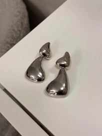 GIRO SILVER EARRINGS